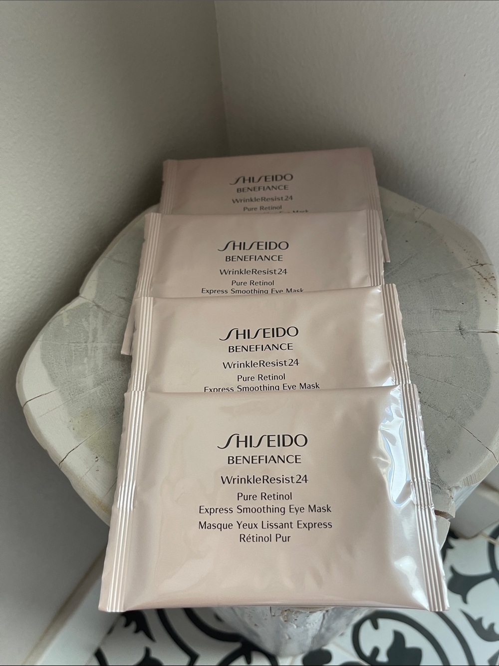 🫧Shiseido 4 pack PureRetinol Benefiance Wrinkleresist24 Award winning Eye masks